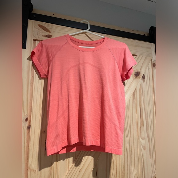 Lululemon swiftly - Picture 2 of 4